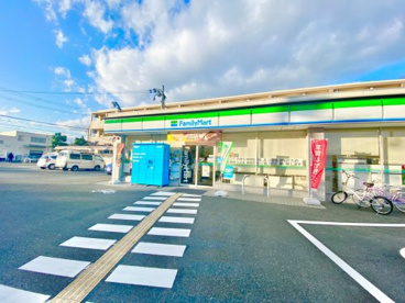 ファミリーマート 高槻古曽部店の画像1
