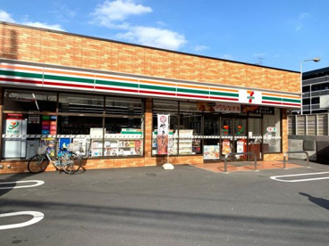 セブンイレブン 川崎末長東店の画像1