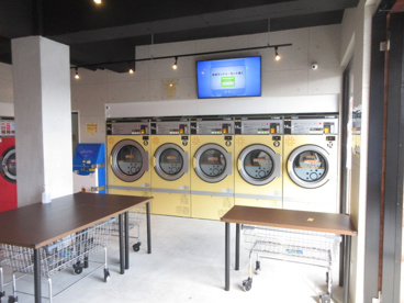 コインランドリーHaLLO R24奈良四条大路の画像3