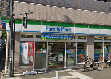 ファミリーマート 一の橋店の画像1