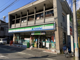 ファミリーマート 松田町店