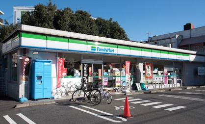 ファミリーマート 世田谷粕谷一丁目店の画像1