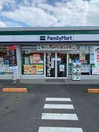 ファミリーマート 彦根西今店の画像1