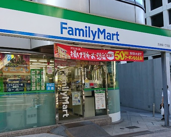 ファミリーマート 元赤坂一丁目店の画像1