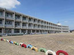 笠松町立下羽栗小学校の画像1