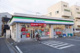ファミリーマート 千住あずま店の画像