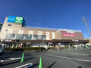 サミットストア 南加瀬店の画像1