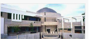 公立大学法人京都市立芸術大学附属図書館の画像1