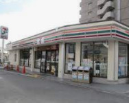 セブンイレブン 天神川三条店の画像1