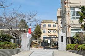 京都市立蜂ケ岡中学校の画像1