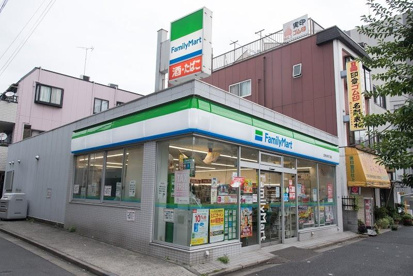 ファミリーマート 大島四丁目店の画像1