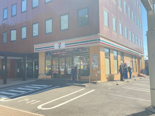 セブンイレブン 千葉中央郵便局前店