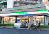 ファミリーマート 東品川店