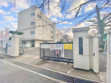 高槻市立真上小学校の画像1