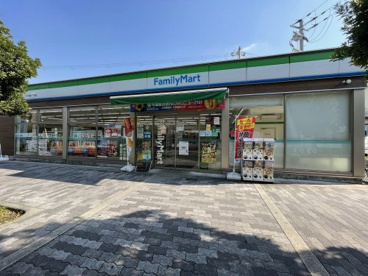 ファミリーマート　天下茶屋1丁目店の画像1