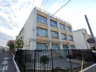 北巽小学校の画像1