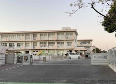 磐田西小学校の画像1