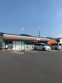 セブンイレブン 厚木下荻野店の画像1