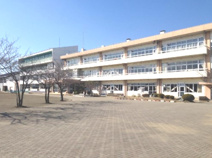 東第一小学校