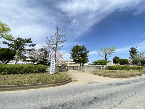 千葉市立幕張西中学校