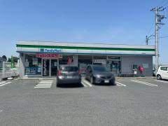 ファミリーマート 天理柳本店の画像1