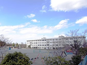 八王子市立 松が谷小学校の画像