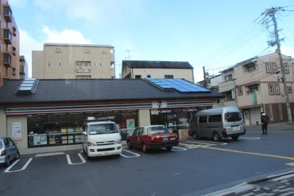 セブンイレブン 京都出世稲荷前店の画像1