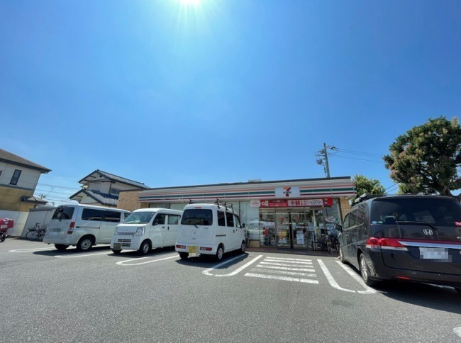 セブンイレブン京成稲毛駅前店