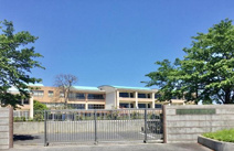 新荘小学校