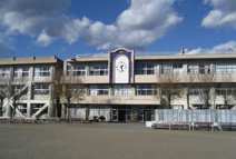 寿小学校