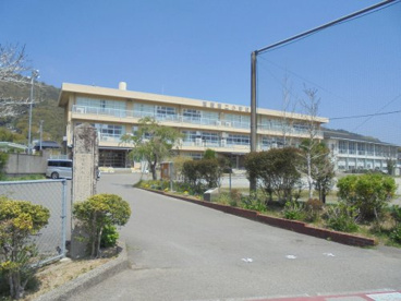 土佐市立高岡第二小学校の画像1