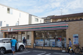 セブンイレブン 川崎木月大町店 の画像