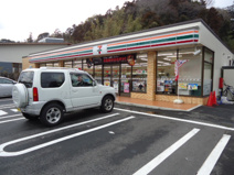 ７－１１