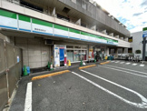 ファミリーマート御成町店