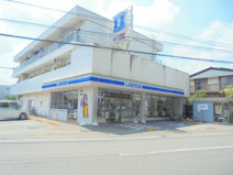 ローソン 高知秦南町一丁目店