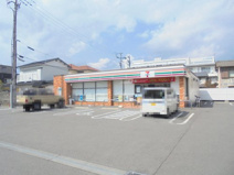 セブン-イレブン 高知新本町２丁目店