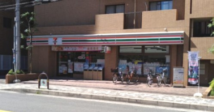 セブンイレブン 吹田垂水町店の画像1