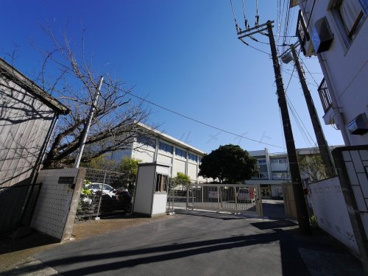 第１小学校の画像1