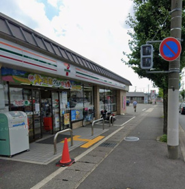 セブンイレブン 京都双ヶ丘店の画像1