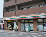 セブンイレブン 京都葛野大路三条店