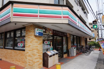 セブンイレブン 川崎神地店 の画像