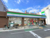 ファミリーマート 羽衣駅西店