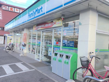 ファミリーマート 浜寺石津町店の画像2