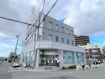 尼崎信用金庫上野芝支店の画像1