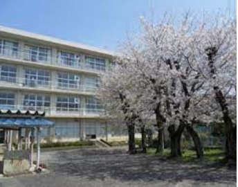 秦野市立西中学校の画像1