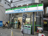 ファミリーマート 上石神井駅前店
