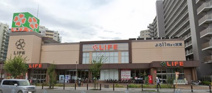 ライフ 堺駅前店