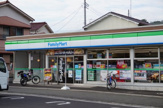 ファミリーマート 宮前初山店 