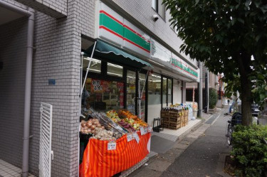 ローソンストア100 梶ヶ谷三丁目店 の画像1
