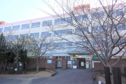 高槻市立玉川小学校の画像1